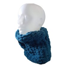 Nákrčník ručně pletený