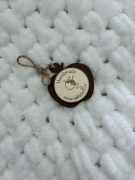 Ručně pletená deka na jednolůžko