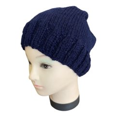 Čepice ručně pletená