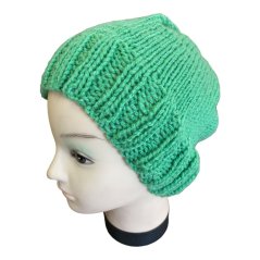Čepice ručně pletená
