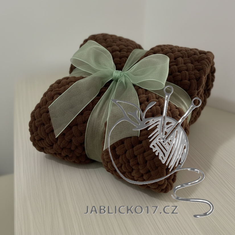 Deka ručně pletená na jednolůžko hnědá