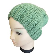 Čepice ručně pletená