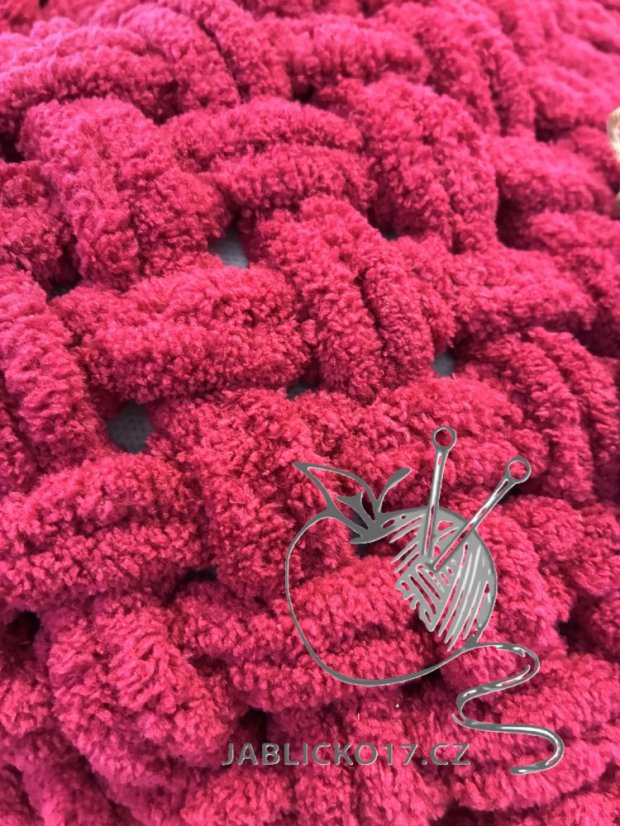 Deka ručně pletená na jednolůžko