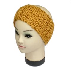 Čelenka ručně pletená