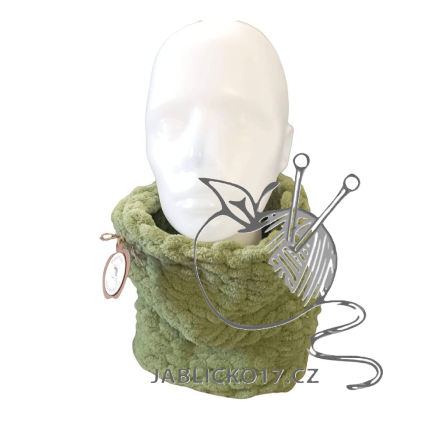 Nákrčník ručně pletený