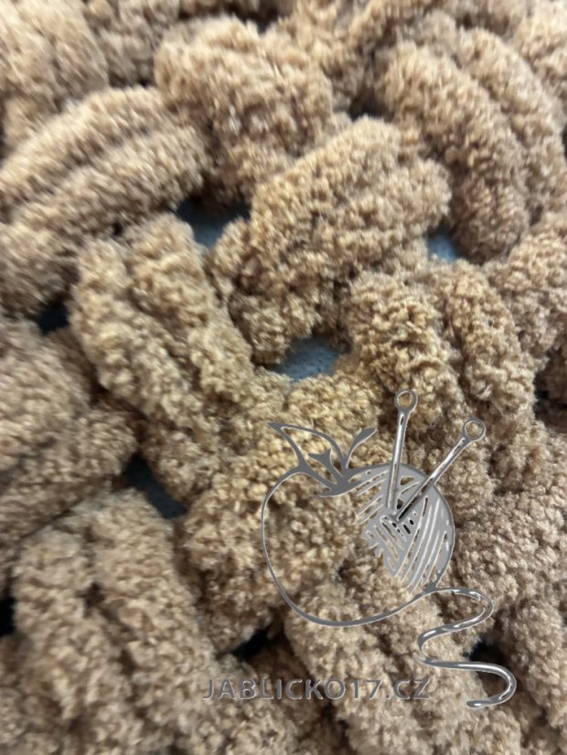 Deka ručně pletená na jednolůžko