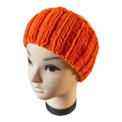 Čelenka ručně pletená