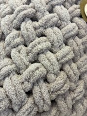 Deka ručně pletená na jednolůžko