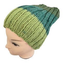 Čepice ručně pletená