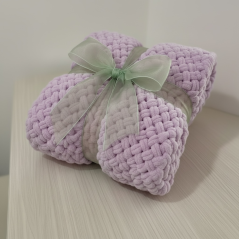 Deka ručně pletená na jednolůžko fialková