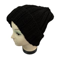 Čepice ručně pletená černá