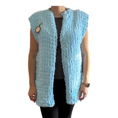 Ručně pletená vesta