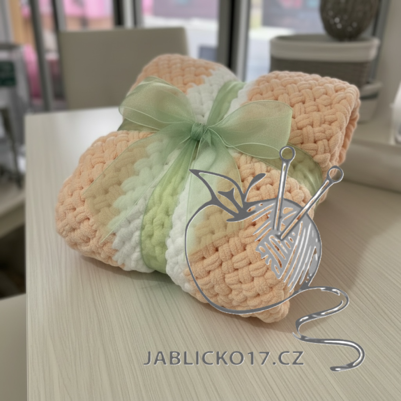 Deka ručně pletená na jednolůžko meruňková s bílou