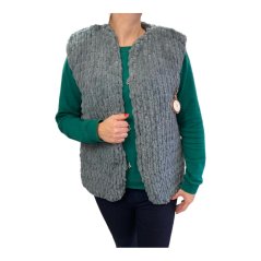 Ručně pletená vesta